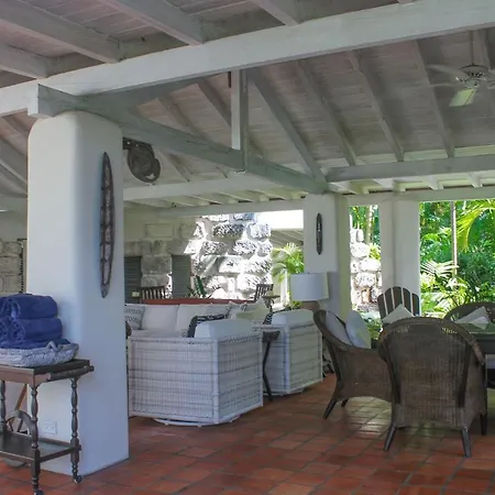 Landmark House & Cottage-3