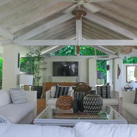 Landmark House & Cottage-2